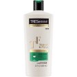 Tresemme Pro Collection Detangling & Thickening Daily Conditioner with Glycerol  22 fl oz Supply